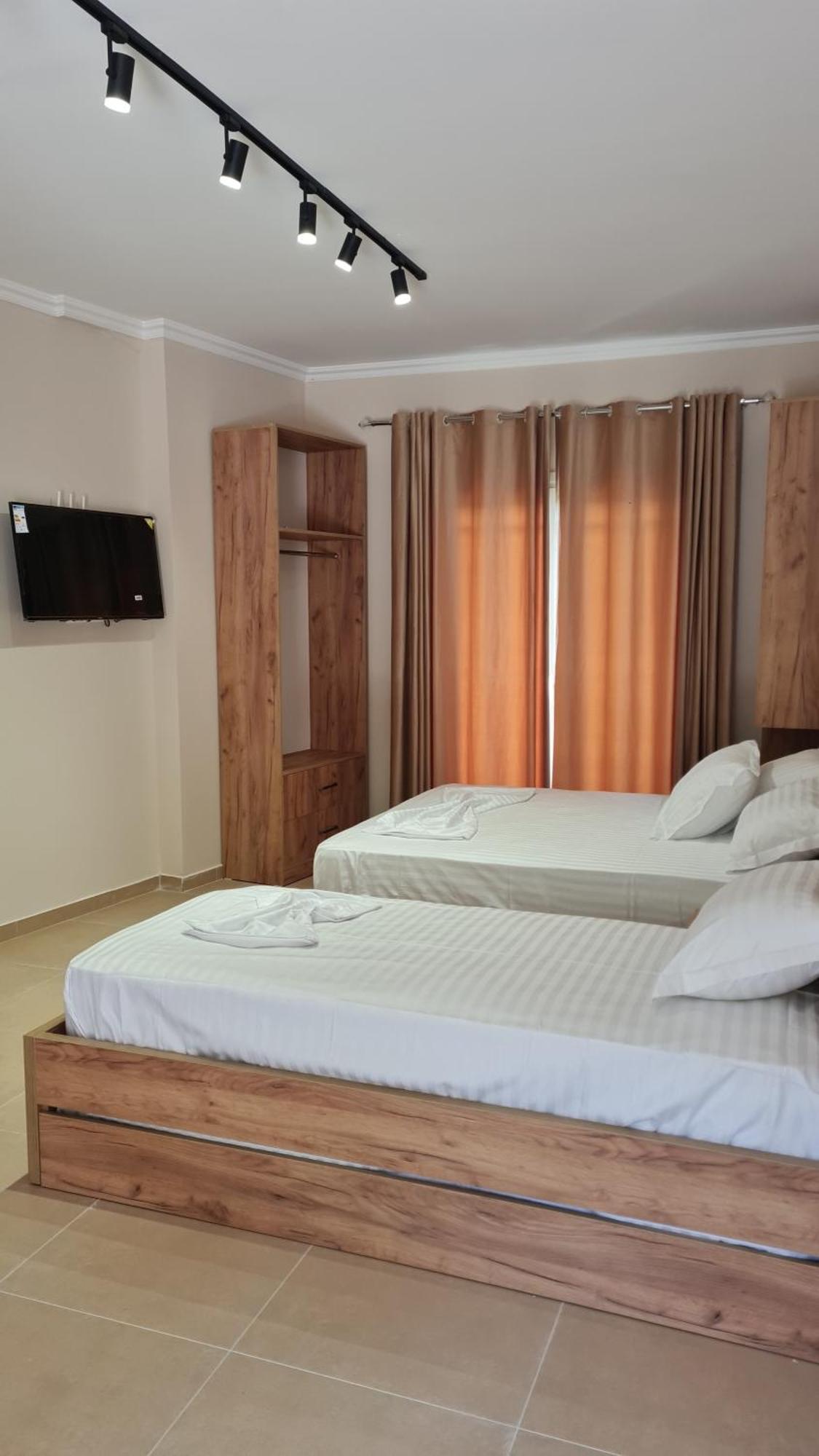 Sol Apartments Gjiri Lalzit ดูร์เรส ภายนอก รูปภาพ