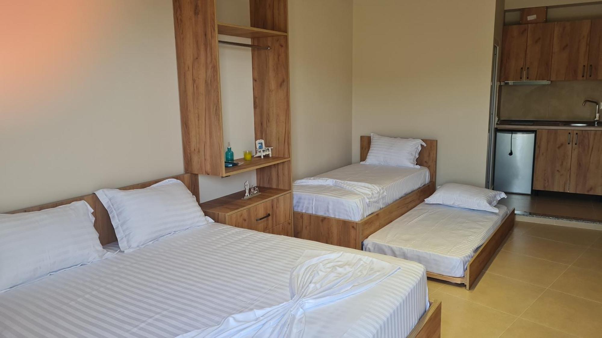 Sol Apartments Gjiri Lalzit ดูร์เรส ภายนอก รูปภาพ