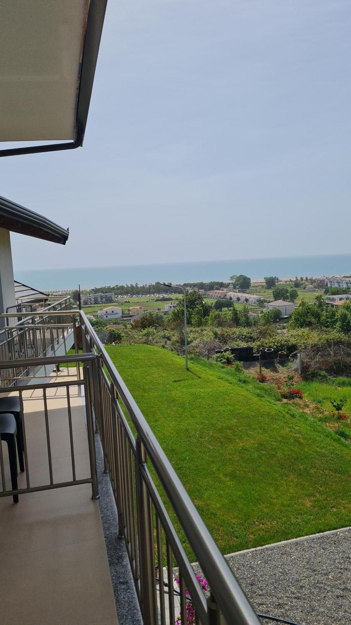 Sol Apartments Gjiri Lalzit ดูร์เรส ภายนอก รูปภาพ