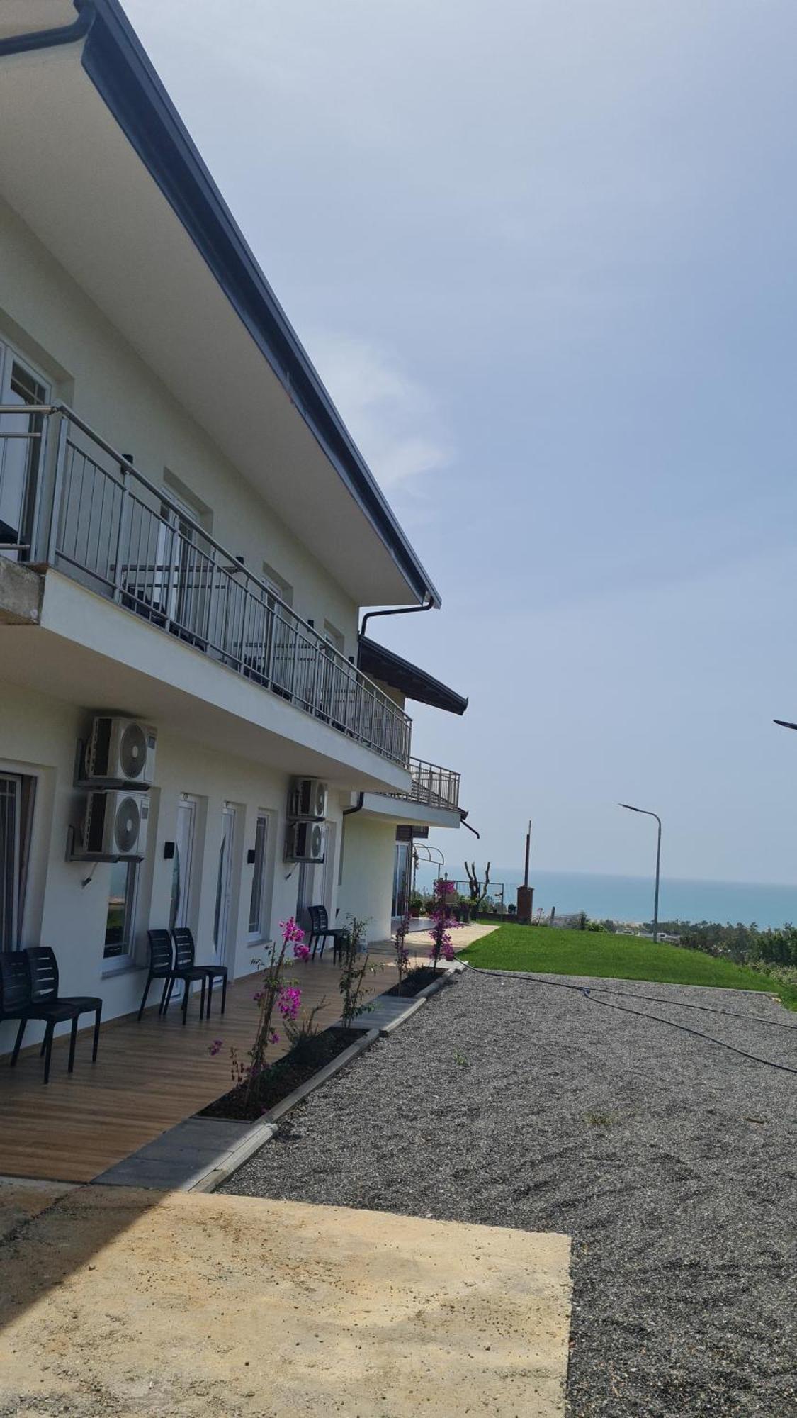 Sol Apartments Gjiri Lalzit ดูร์เรส ภายนอก รูปภาพ