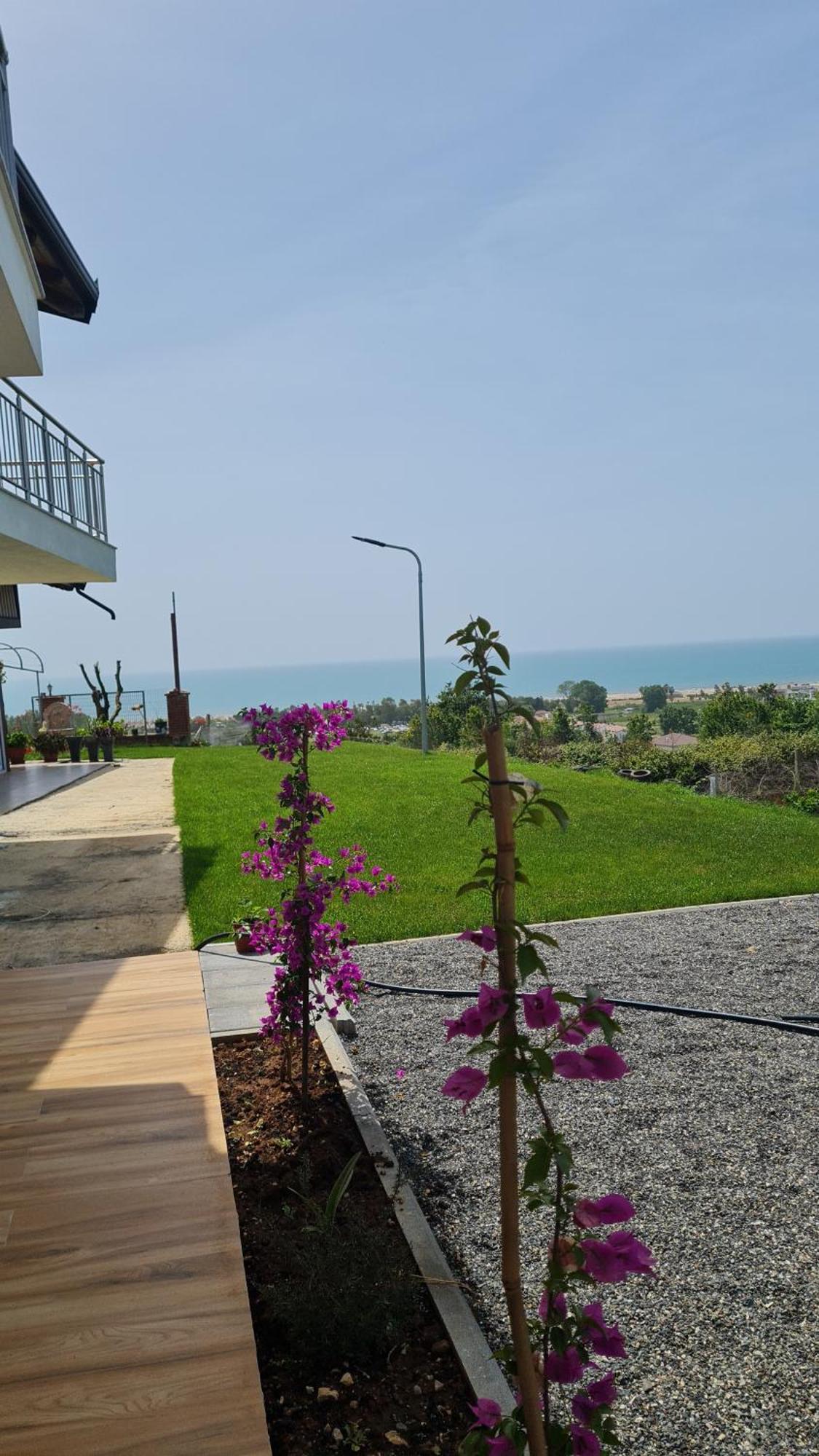Sol Apartments Gjiri Lalzit ดูร์เรส ภายนอก รูปภาพ
