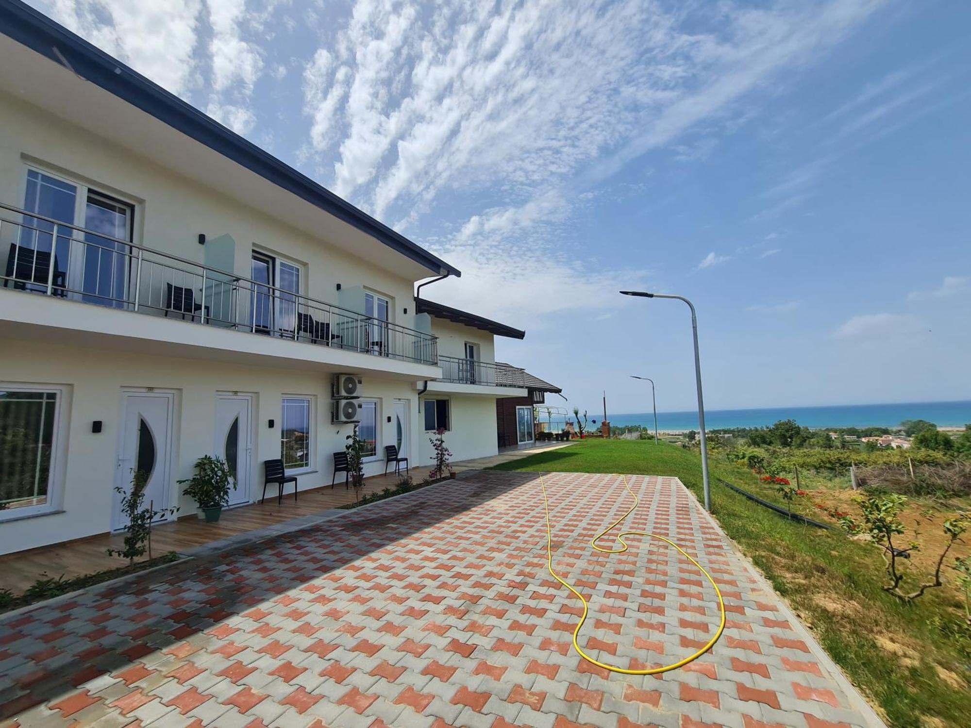 Sol Apartments Gjiri Lalzit ดูร์เรส ภายนอก รูปภาพ