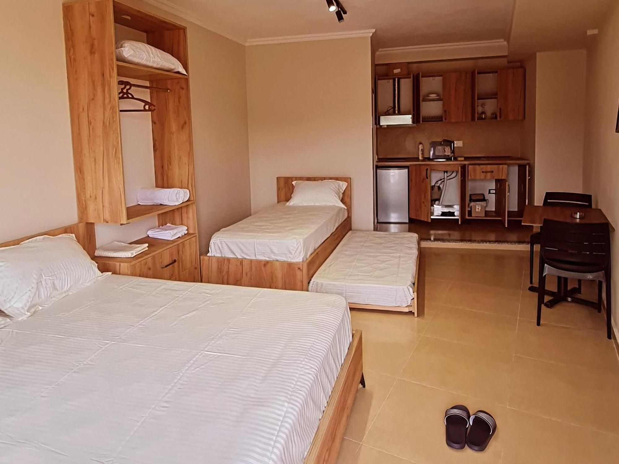 Sol Apartments Gjiri Lalzit ดูร์เรส ภายนอก รูปภาพ